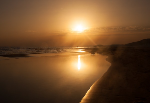 Обои картинки фото пляж, побережье, закат, море, Golden Beach, песок, солнце