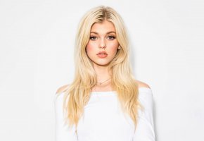  Loren Gray,  ,  