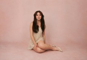 ���� Anna Cathcart, �������, ���� �������, ������ Cosmopolitan, ����������, ������������e ������e, ���� 2026 ����